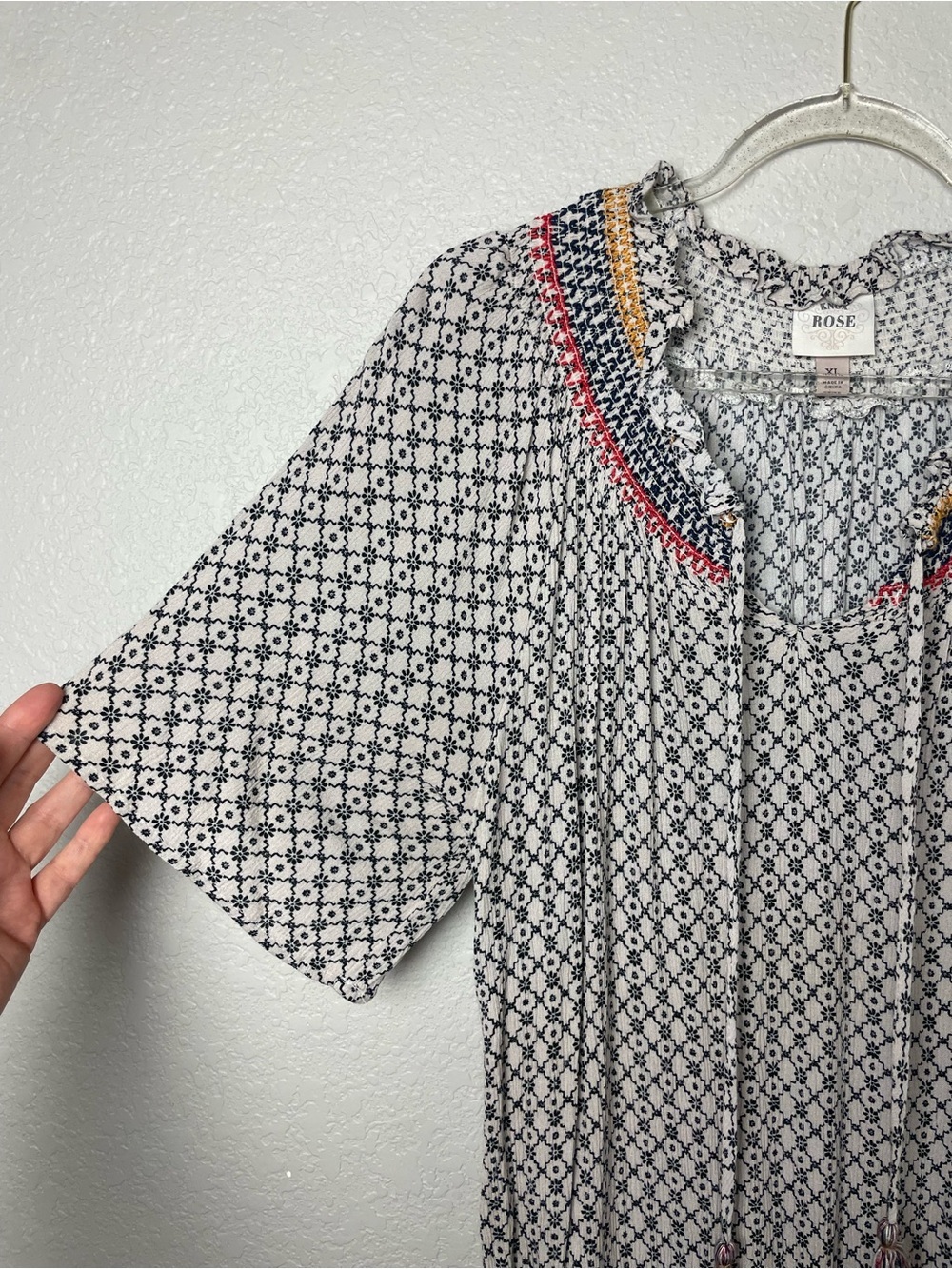 Knox Rose White & Navy Printed Peasant Blouse w Red & Gold Trim Sz XL - Fitted - Picture 2 of 8